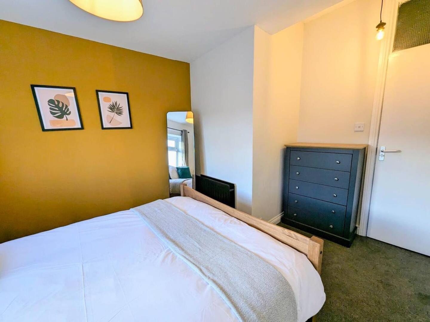 Spacious And Homey 4 Bedroom House بيشوب أوكلاند المظهر الخارجي الصورة