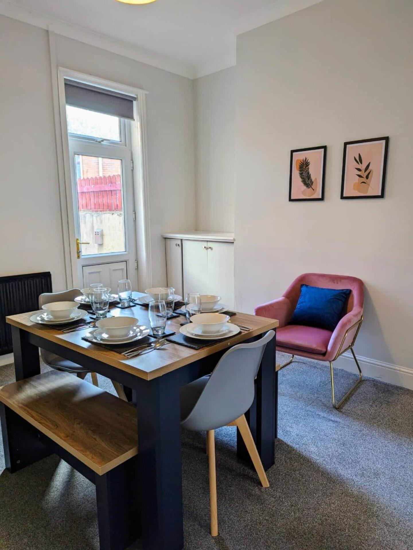 Spacious And Homey 4 Bedroom House بيشوب أوكلاند المظهر الخارجي الصورة